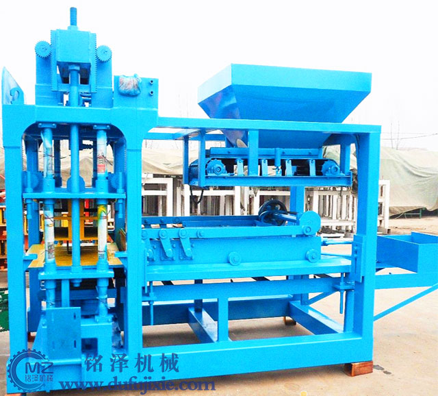 混凝土砌塊成型機